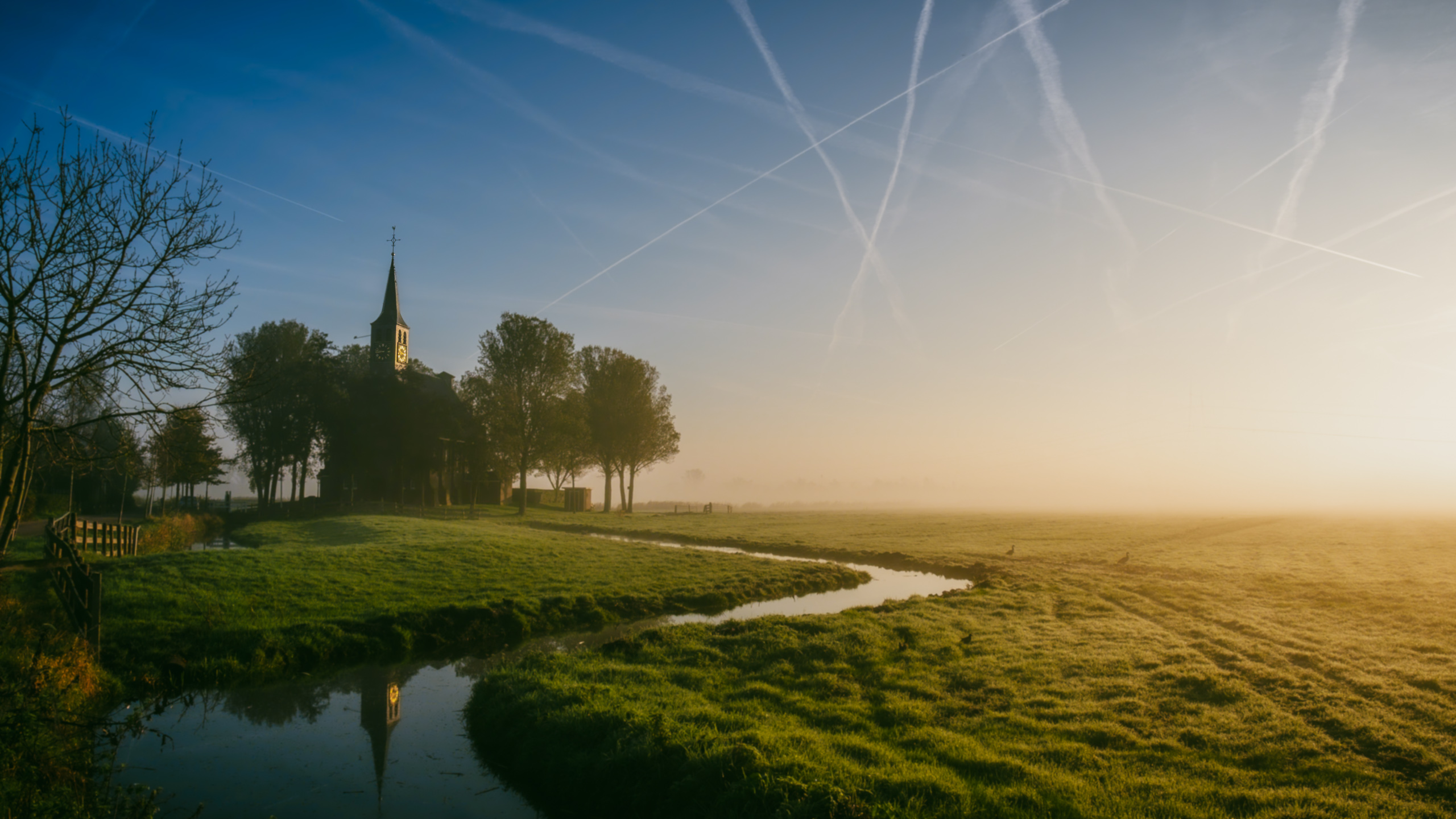 Misty sunrise in the polders of Krommenie
